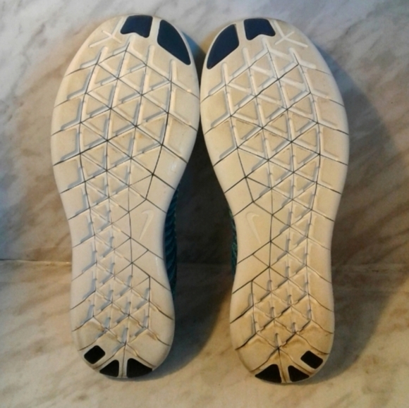 Nike Free RN Flyknit Women's 9.5 mens size 8 Running Shoes 831070-404 Blue White - Picture 7 of 7